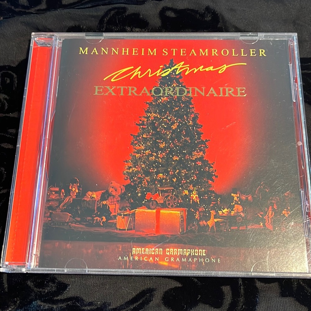 Mannheim Steamroller “Christmas Extraordinaire” CD 2001